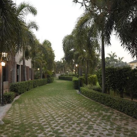 Kamal Resorts - The Luxury Of Being Yourself لوديانا المظهر الخارجي الصورة